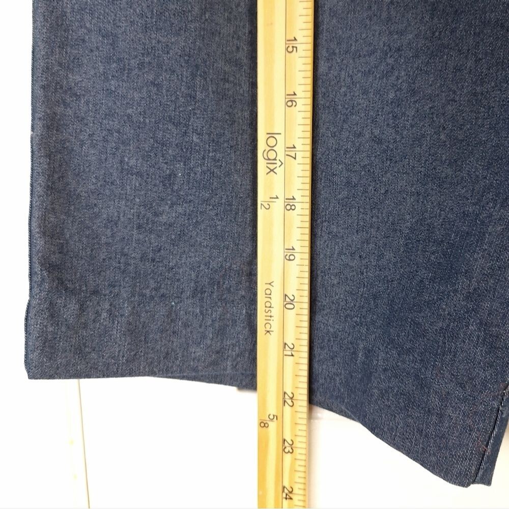 Dana Buchman Blue Bermuda Fitted Long Denim Jean Shorts Sz 10 - Picture 9 of 10